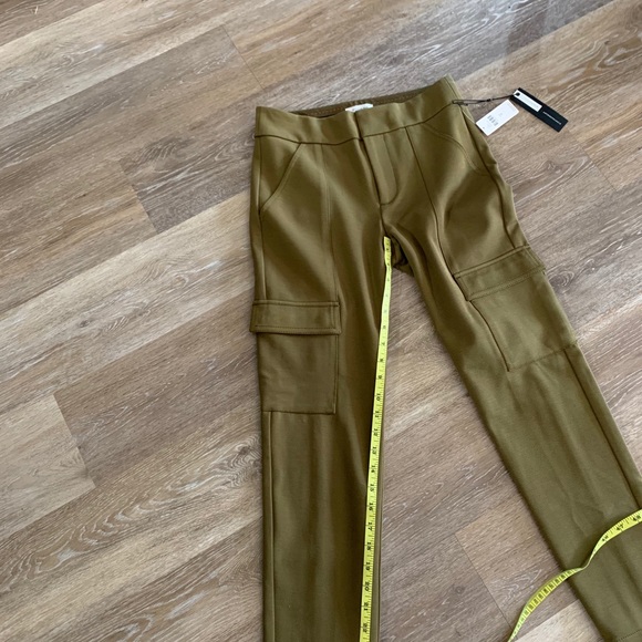 🌟Host Pick✨Anthropologie-The Essential Knit Cargo - Picture 9 of 10